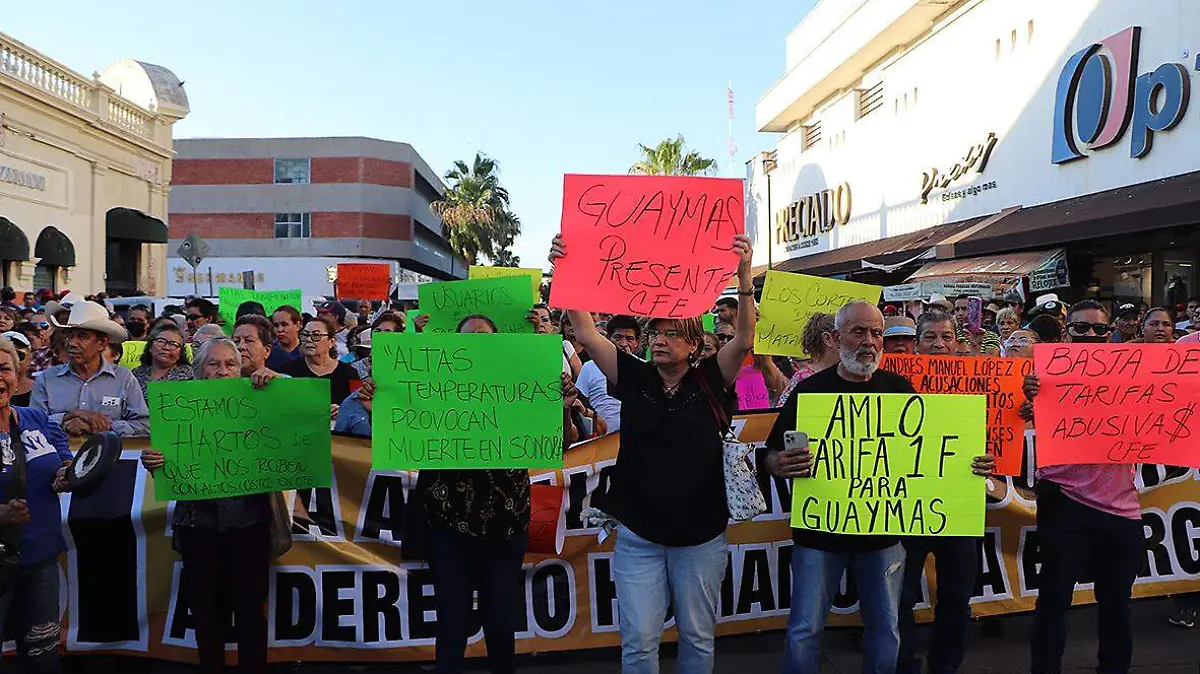 09-09-2023-Marcha y mitin contra los altos costos en los recibos de CFE-ADAL NAVARRO (3)